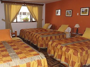 Alojamiento Soledad Huaraz  Esterno foto